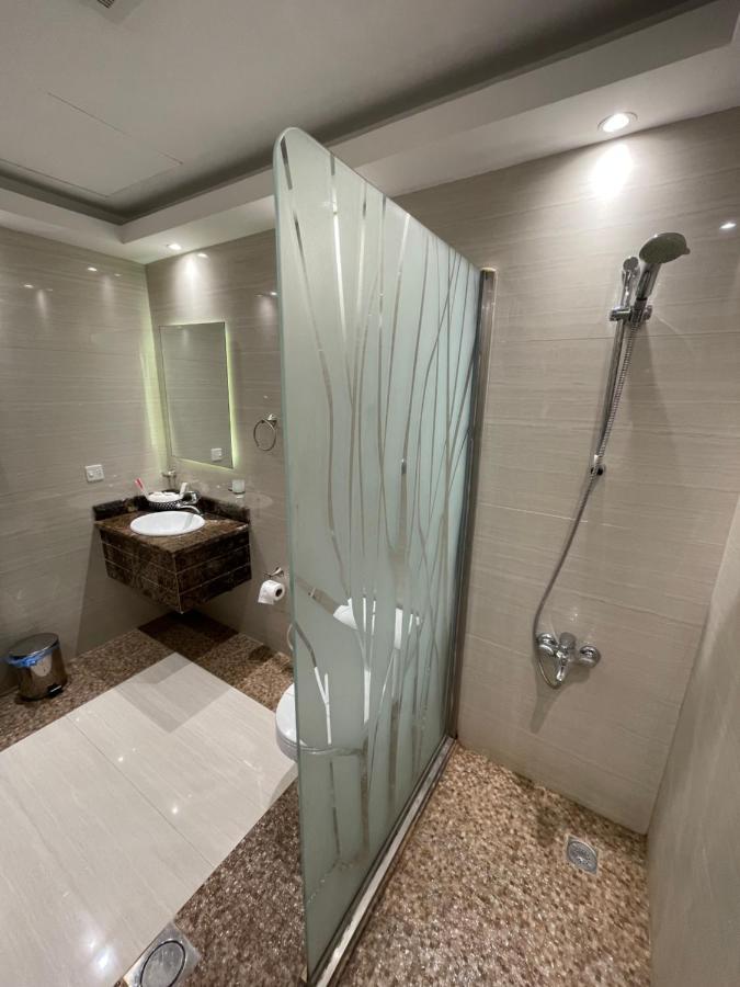 شقة فاخرة بالخبر- حي الحمراء Al Khobar Exterior foto