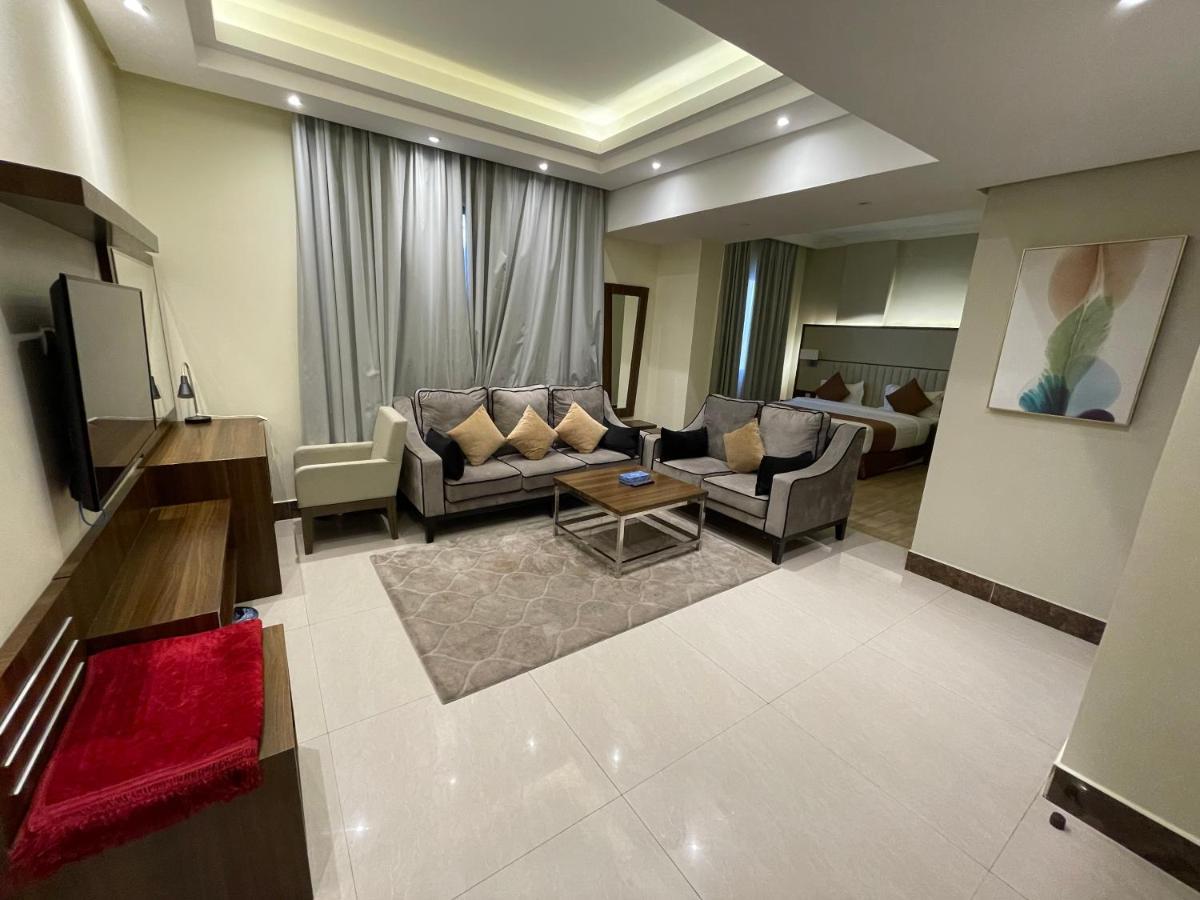 شقة فاخرة بالخبر- حي الحمراء Al Khobar Exterior foto