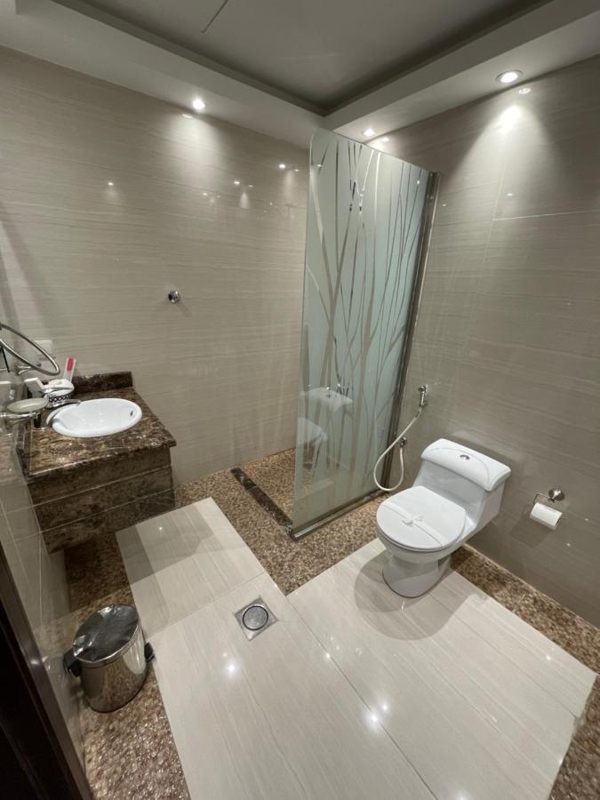 شقة فاخرة بالخبر- حي الحمراء Al Khobar Exterior foto