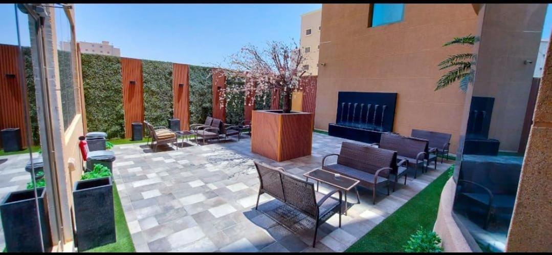 شقة فاخرة بالخبر- حي الحمراء Al Khobar Exterior foto
